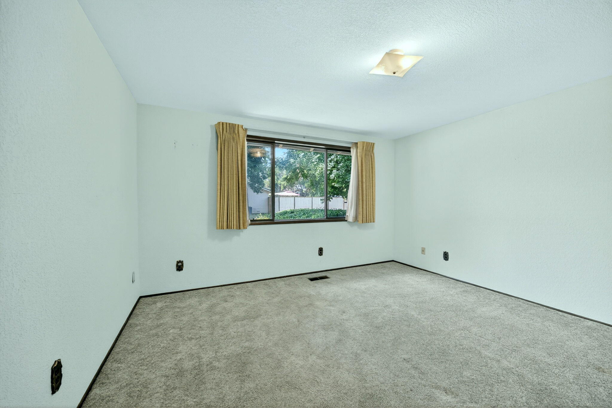 Greenhills Estates Unit No 1 - Residential