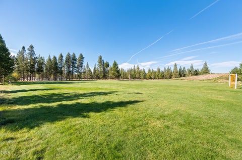 Tiny photo for 51937 Lumberman LN, La Pine, OR 97739 (MLS # 220227498)