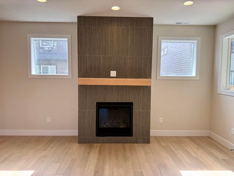 Tiny photo for 21424 SE Krakatoa Court #Lot 100, Bend, OR 97702 (MLS # 220217344)