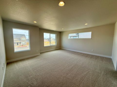 Tiny photo for 21424 SE Krakatoa Court #Lot 100, Bend, OR 97702 (MLS # 220217344)