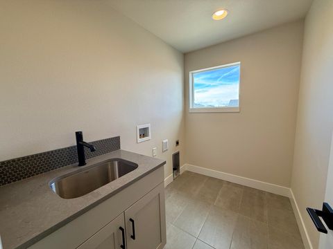 Tiny photo for 21424 SE Krakatoa Court #Lot 100, Bend, OR 97702 (MLS # 220217344)