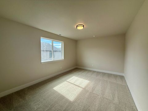 Tiny photo for 21424 SE Krakatoa Court #Lot 100, Bend, OR 97702 (MLS # 220217344)