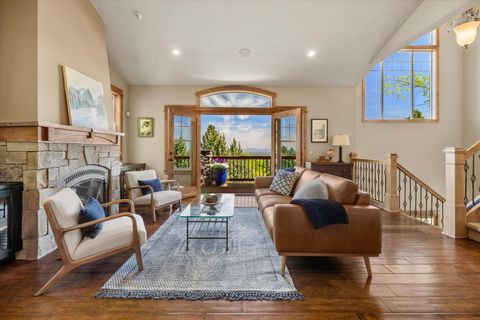 1255 NW Constellation Drive Bend OR 97703