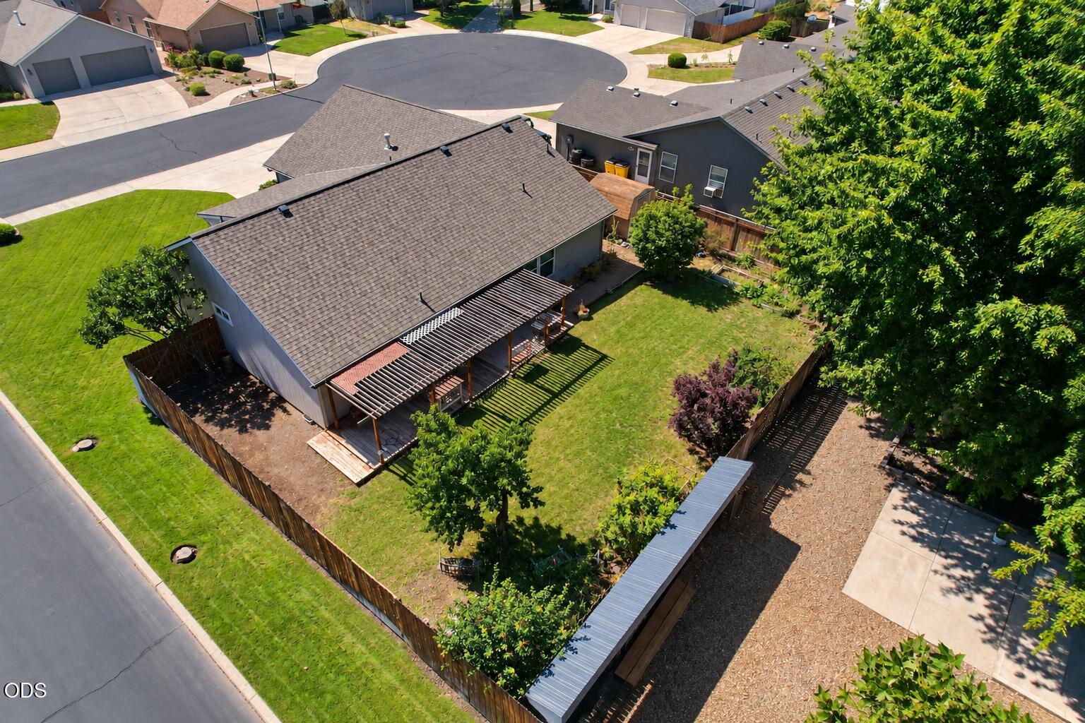 695 NE Stone Ridge Lane - Photo 2