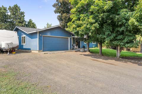 Tiny photo for 63385 Omer Drive, Bend, OR 97701 (MLS # 220226633)