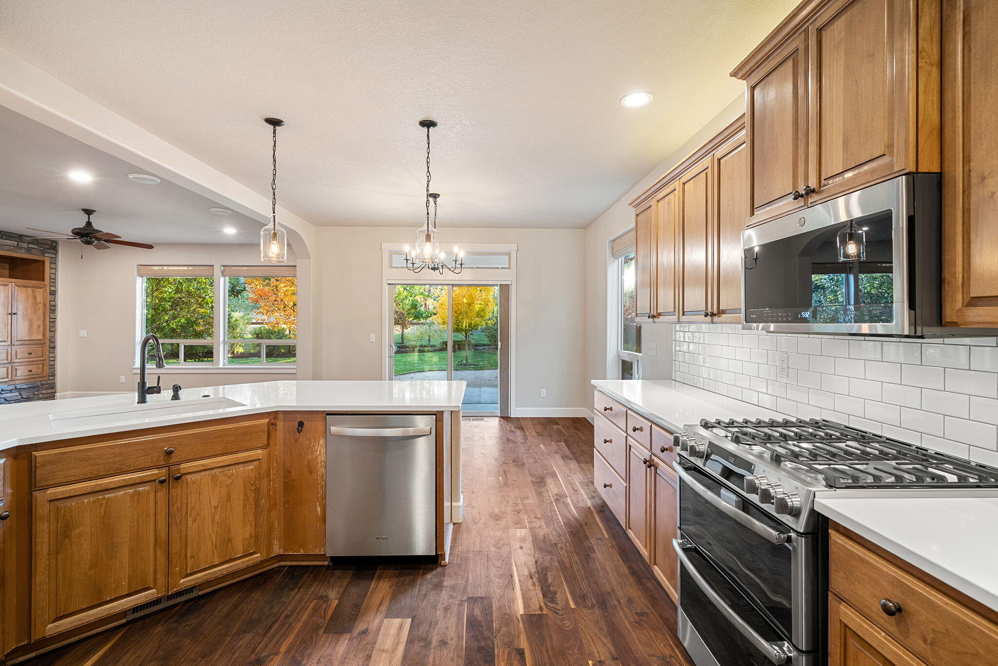 647 NW 28th Street