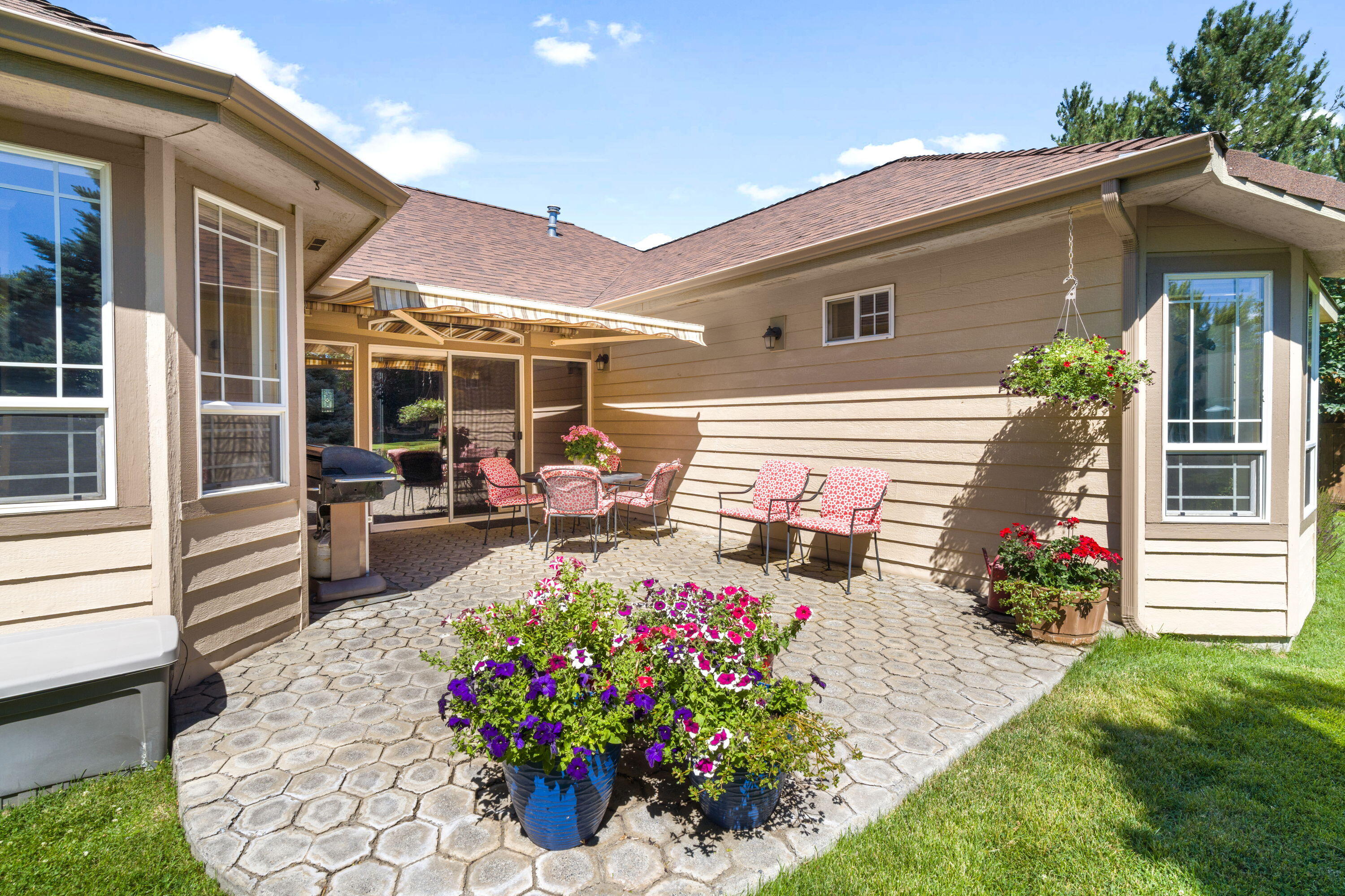 Stonebrook - Residential