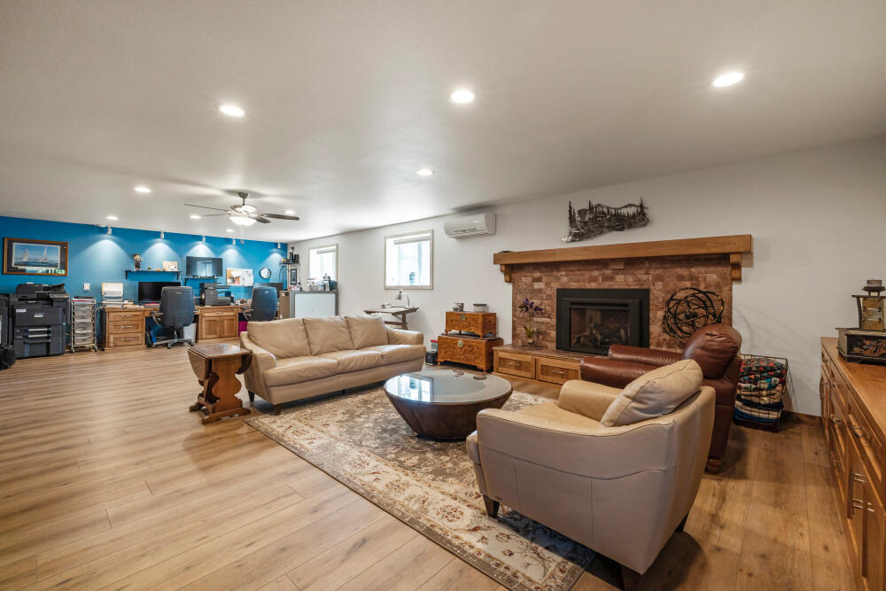 Moyina - Residential