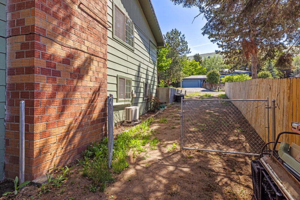 Moyina - Residential