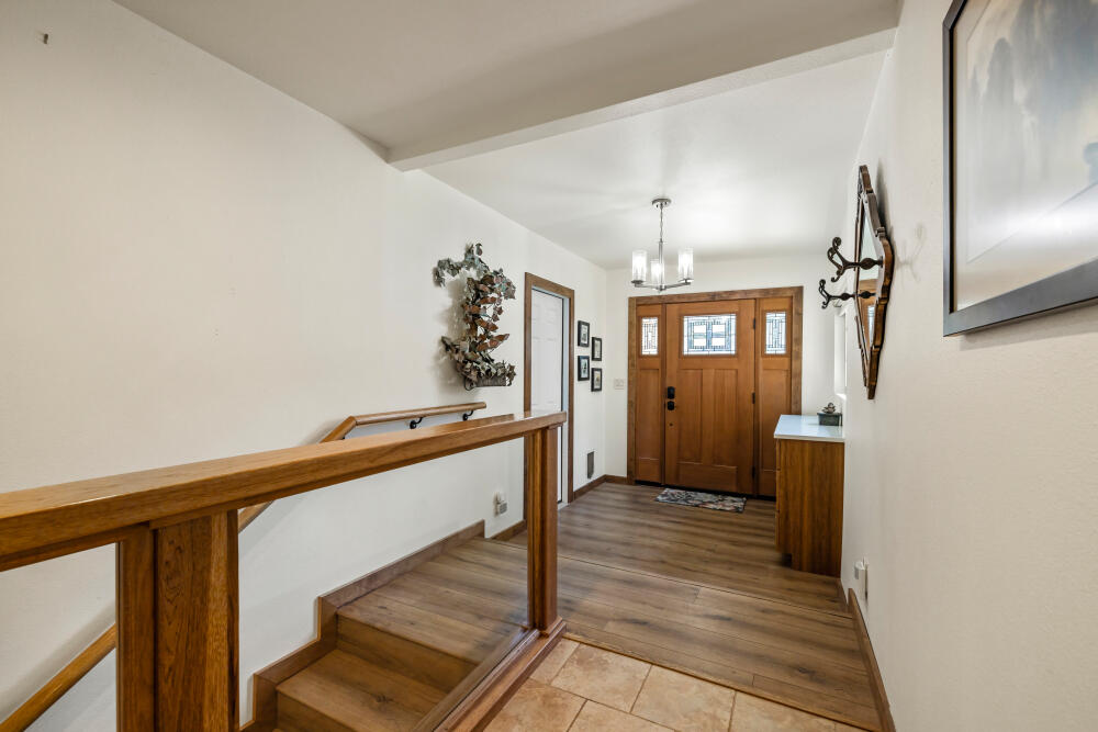 Moyina - Residential