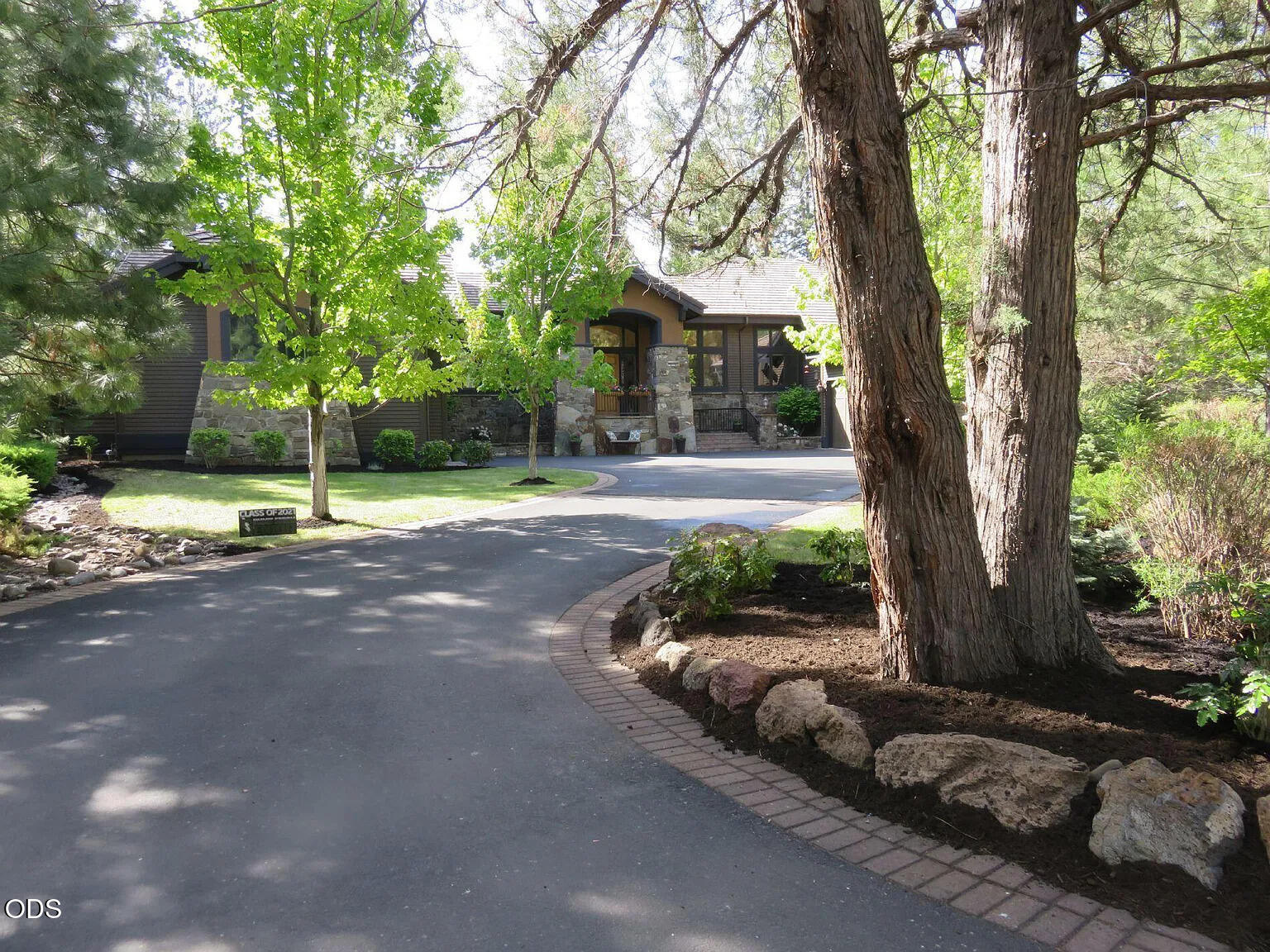 61858 Bunker Hill Court