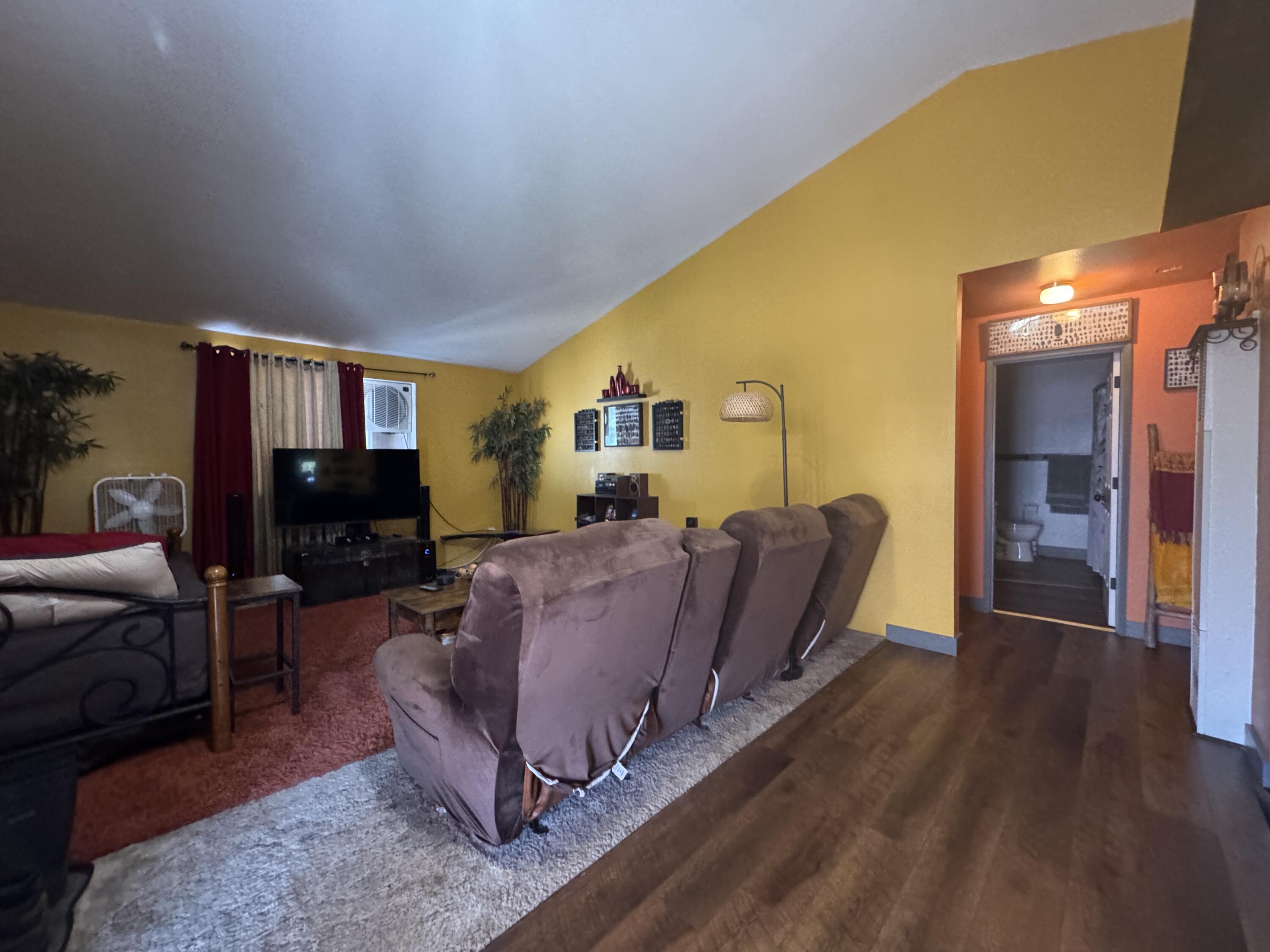 Klamath Falls -Hot Springs Addition - Residential Income