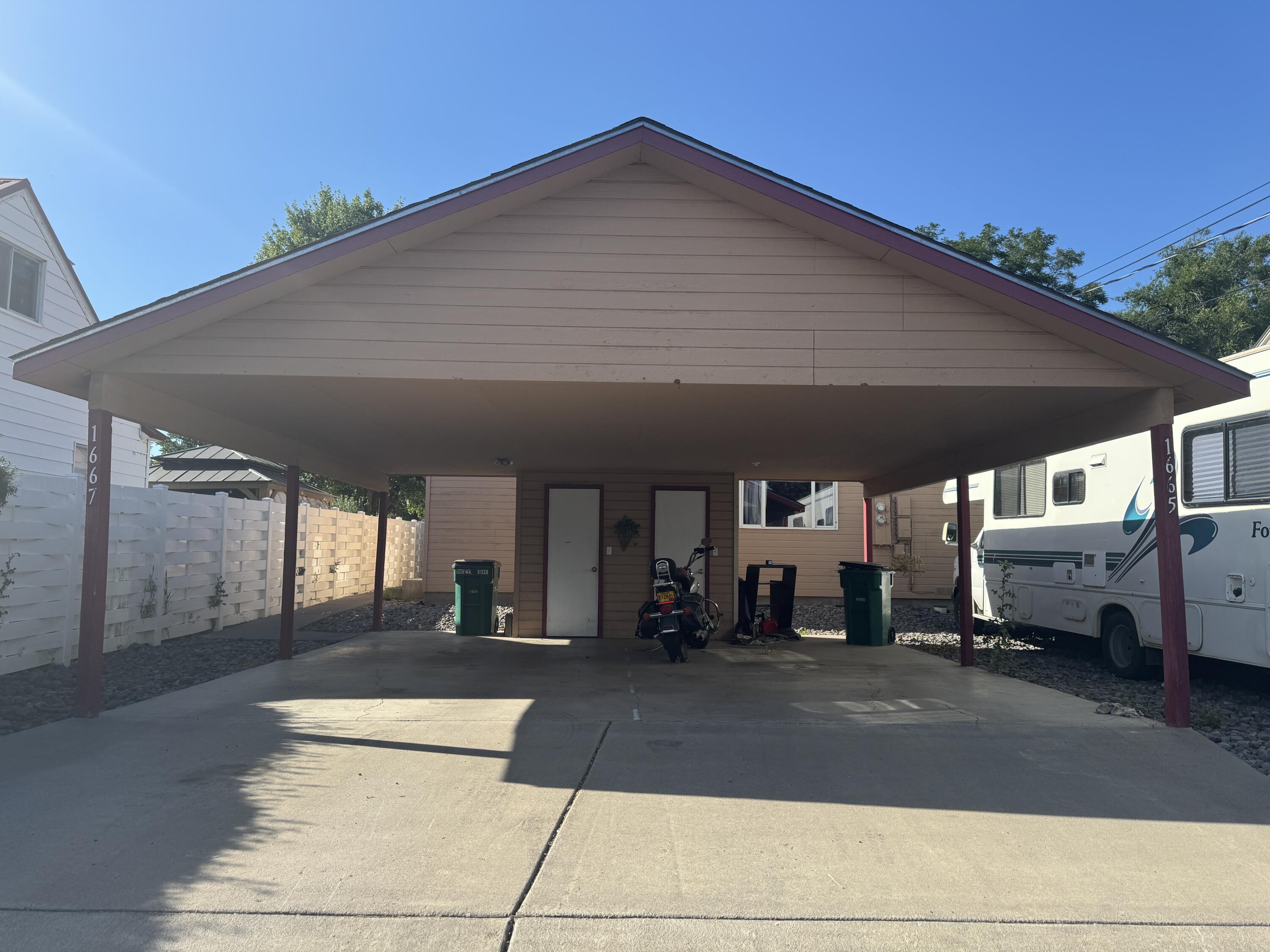 Klamath Falls -Hot Springs Addition - Residential Income