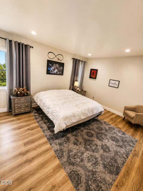 Tiny photo for 1901 NE Camas Lane, Madras, OR 97741 (MLS # 220226643)