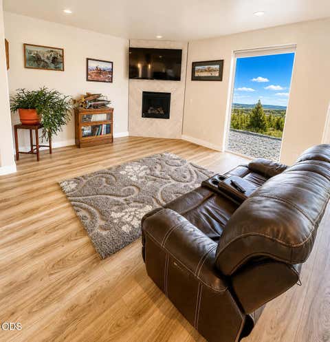 Tiny photo for 1901 NE Camas Lane, Madras, OR 97741 (MLS # 220226643)