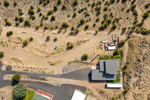 Tiny photo for 1901 NE Camas Lane, Madras, OR 97741 (MLS # 220226643)
