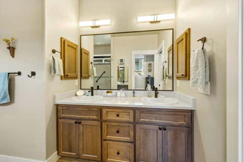 Tiny photo for 3847 Wyoming Lane, Medford, OR 97504 (MLS # 220221183)