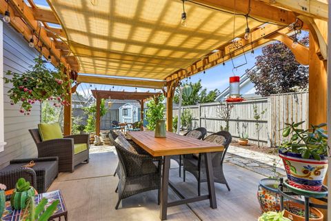 Tiny photo for 3847 Wyoming Lane, Medford, OR 97504 (MLS # 220221183)