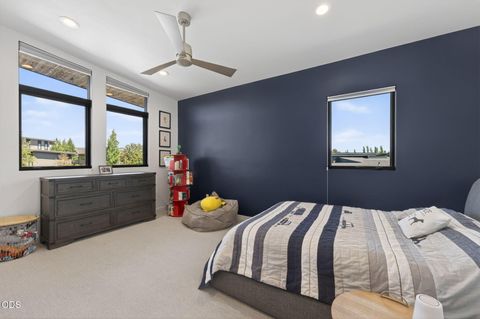 Tiny photo for 61404 SW Skene Trail, Bend, OR 97702 (MLS # 220225384)