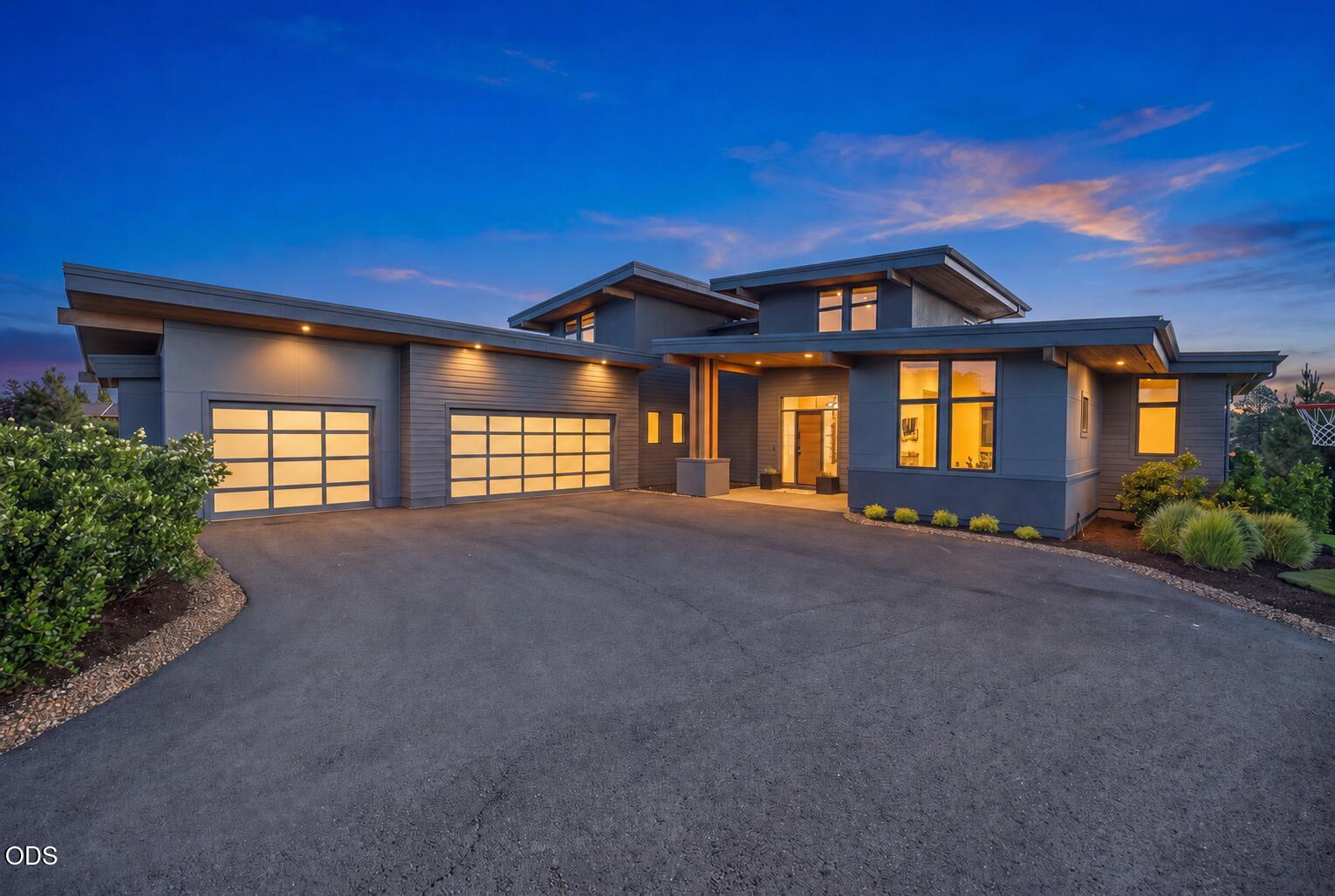 61404 SW Skene Trail