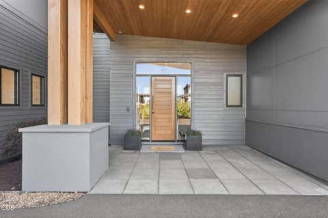Tiny photo for 61404 SW Skene Trail, Bend, OR 97702 (MLS # 220225384)