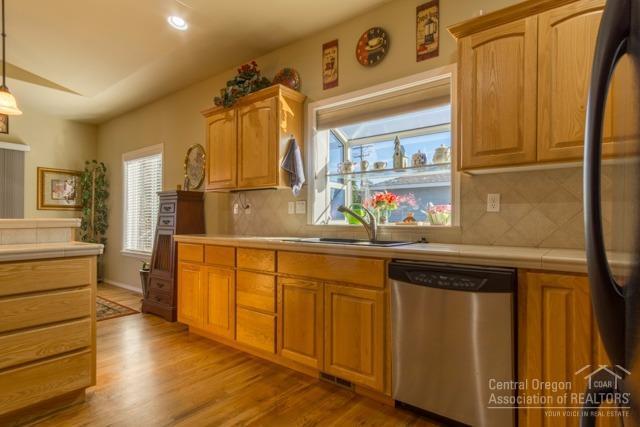 Hollow Pine Estate - Residential