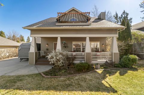 2566 NE Keats Drive Bend OR 97701