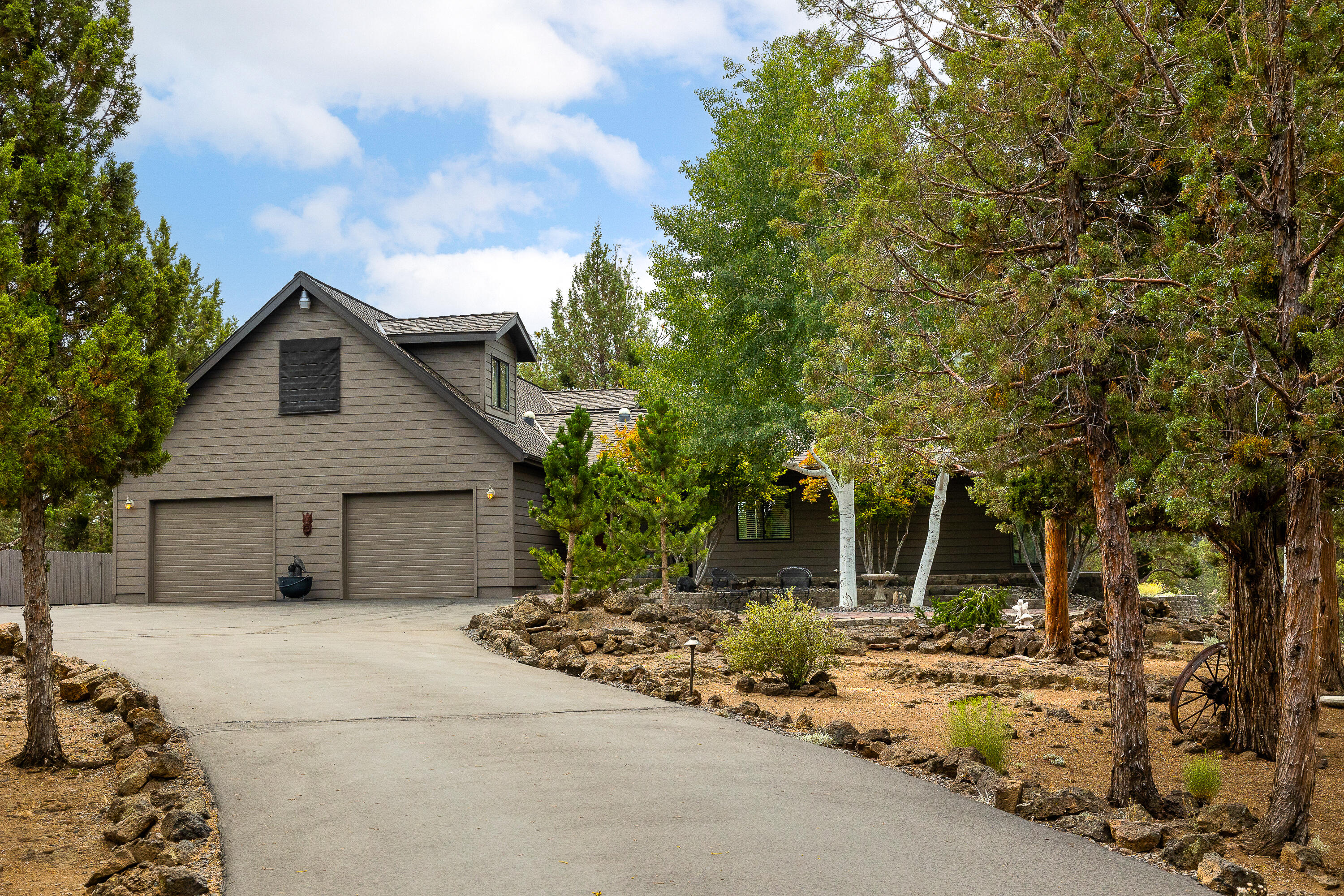 Lovestone Acres - Residential