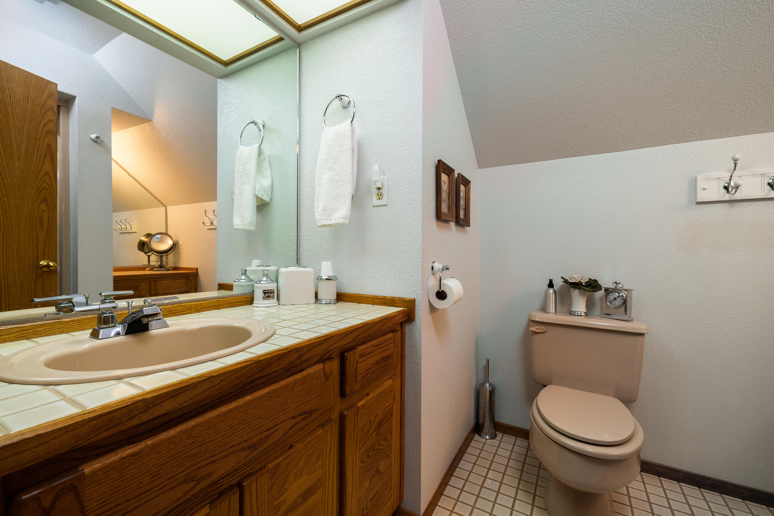 Lovestone Acres - Residential