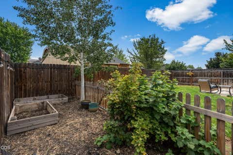 Tiny photo for 2620 NE 3rd Street, Redmond, OR 97756 (MLS # 220225760)