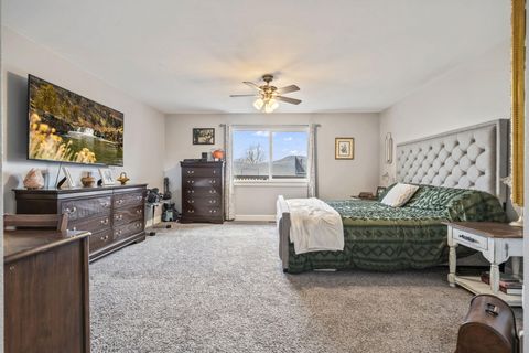 Tiny photo for 430 E D Street, Culver, OR 97734 (MLS # 220212199)