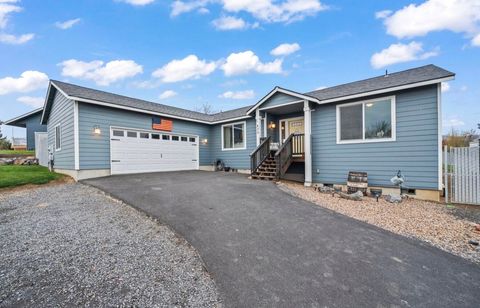 Tiny photo for 430 E D Street, Culver, OR 97734 (MLS # 220212199)