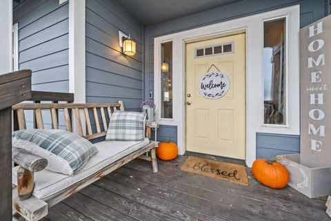 Tiny photo for 430 E D Street, Culver, OR 97734 (MLS # 220212199)