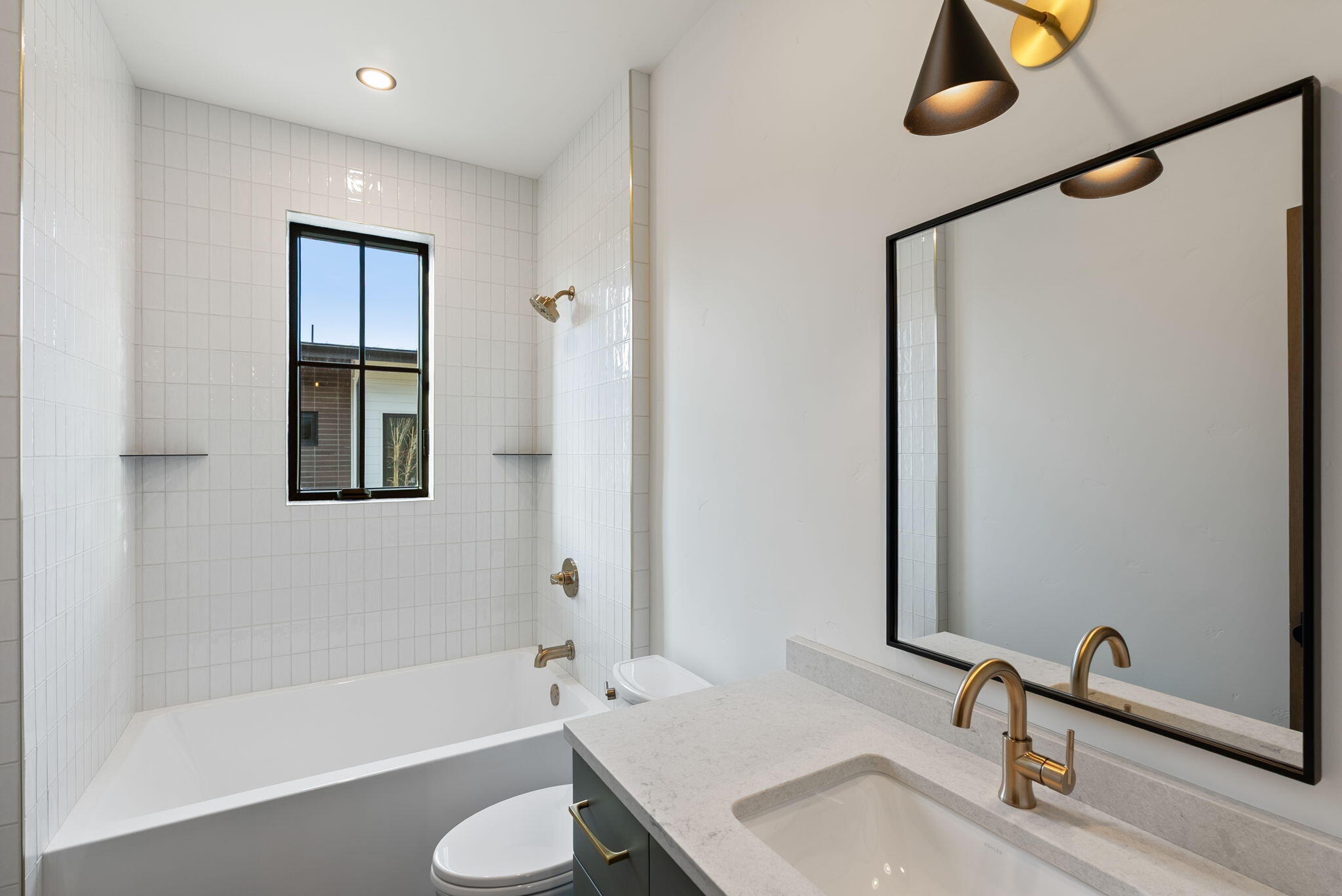 Discovery West Phase 5 - Residential