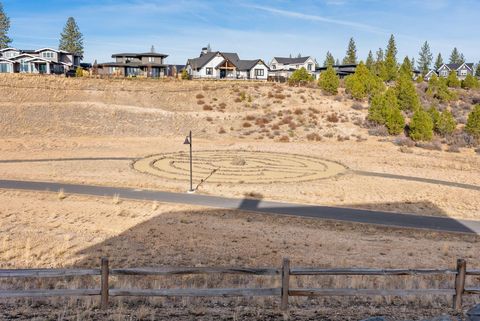 Tiny photo for 3118 NW Crossing Drive, Bend, OR 97703 (MLS # 220212954)
