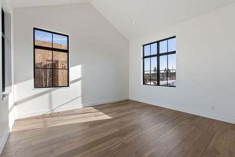 Tiny photo for 3118 NW Crossing Drive, Bend, OR 97703 (MLS # 220212954)