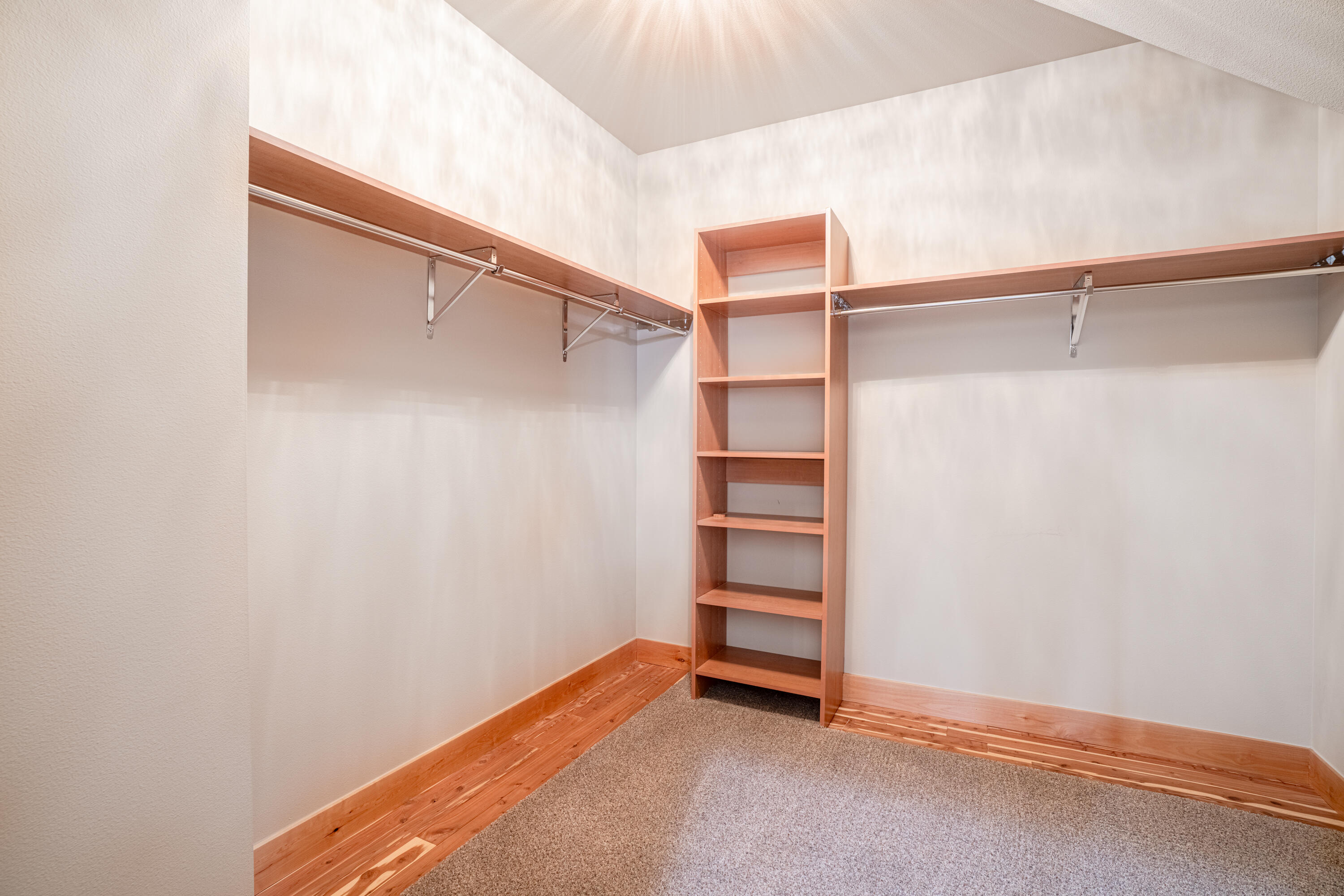 The Bluffs River Ben - Residential