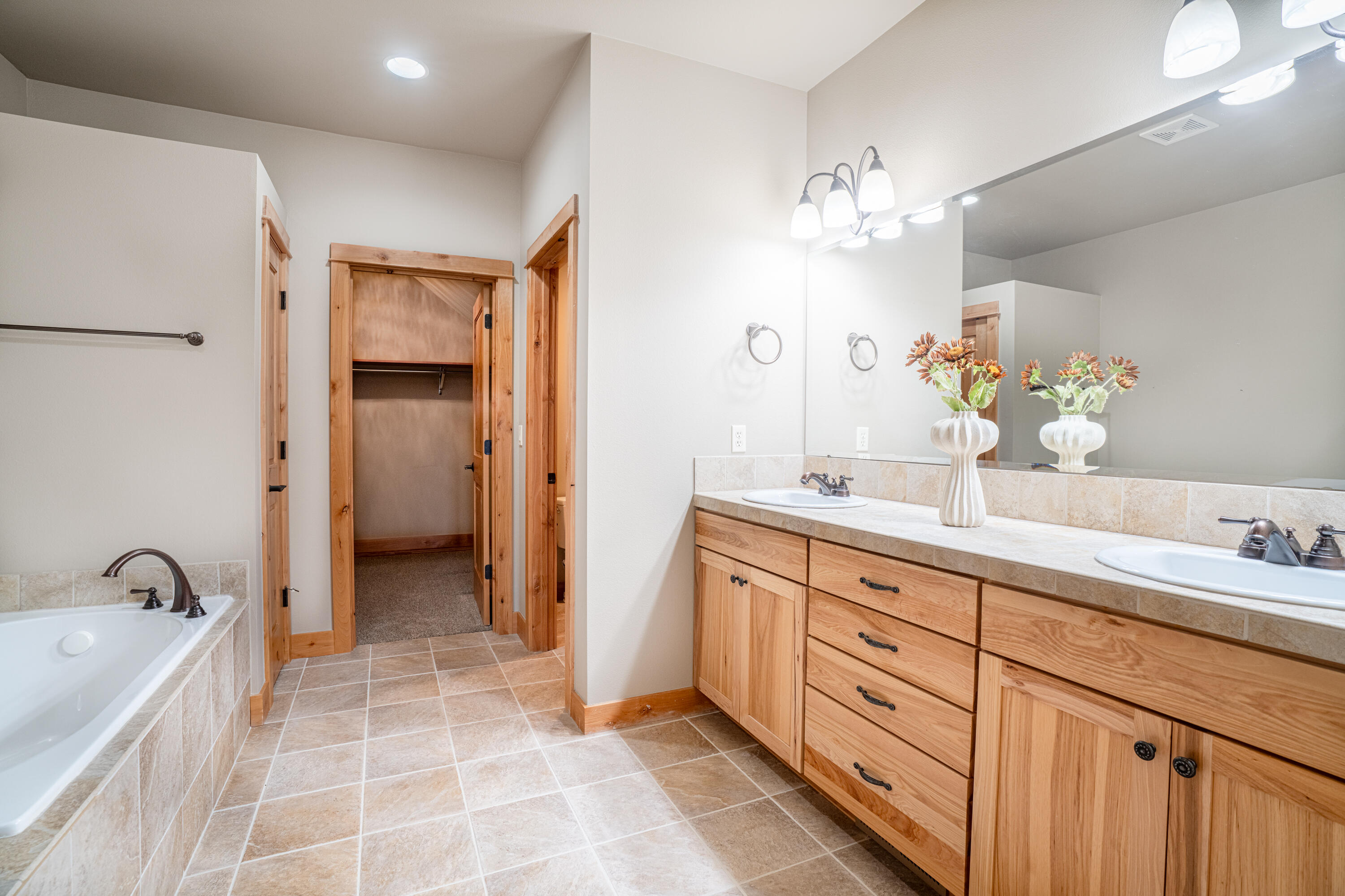 The Bluffs River Ben - Residential