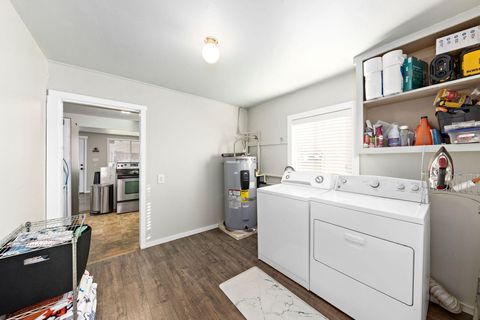 Tiny photo for 2817 Howard Avenue, Medford, OR 97501 (MLS # 220214316)