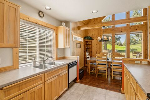 Tiny photo for 1643 Prairie Falcon Drive, Redmond, OR 97756 (MLS # 220220055)