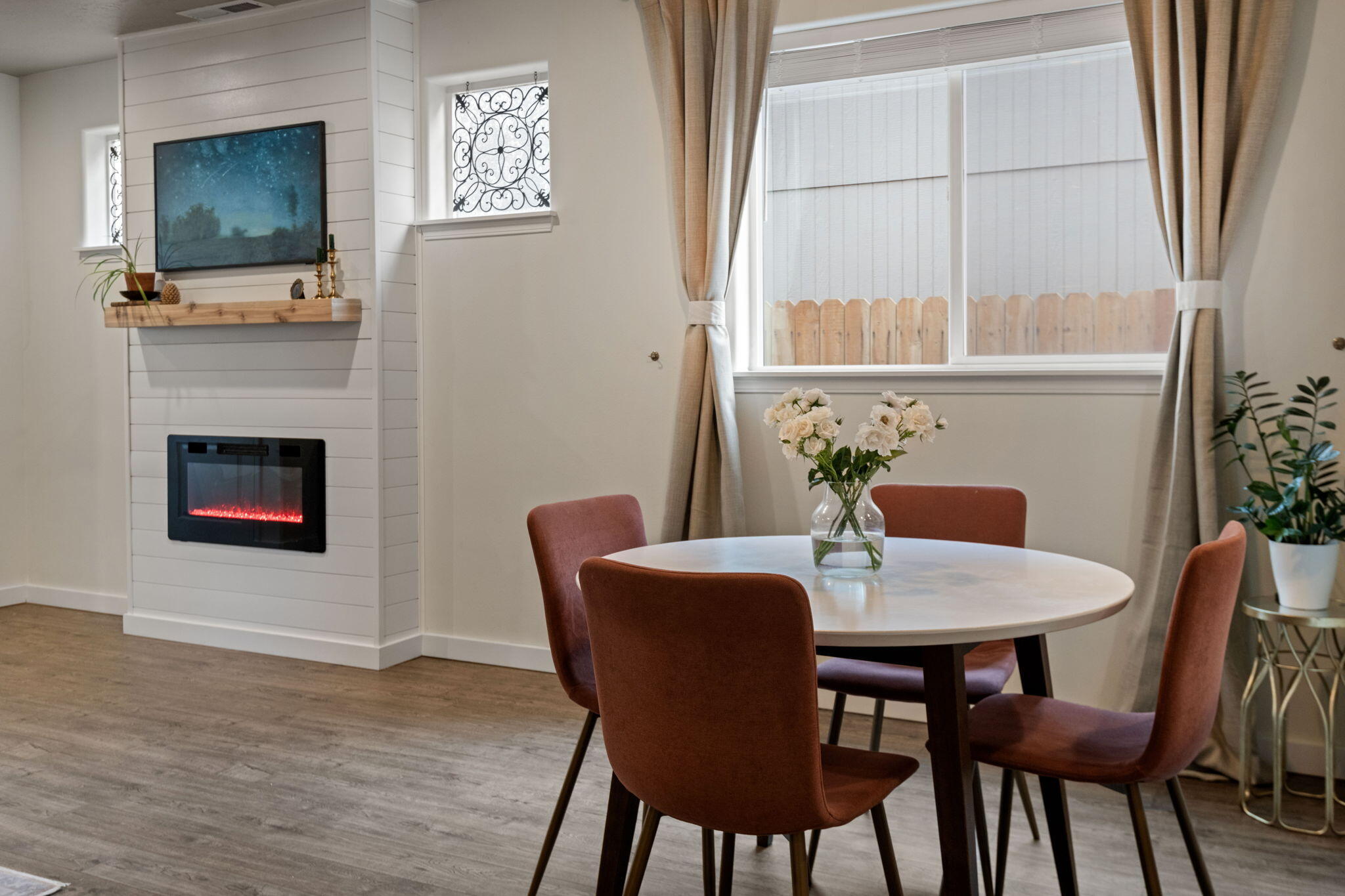 3559 SW Pumice Place