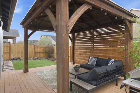 Tiny photo for 3559 SW Pumice Place, Redmond, OR 97756 (MLS # 220219456)