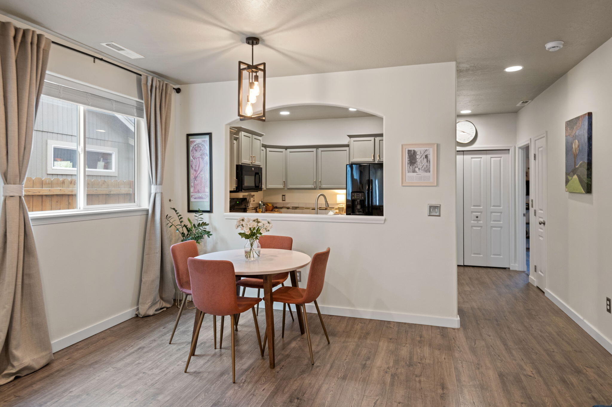 3559 SW Pumice Place