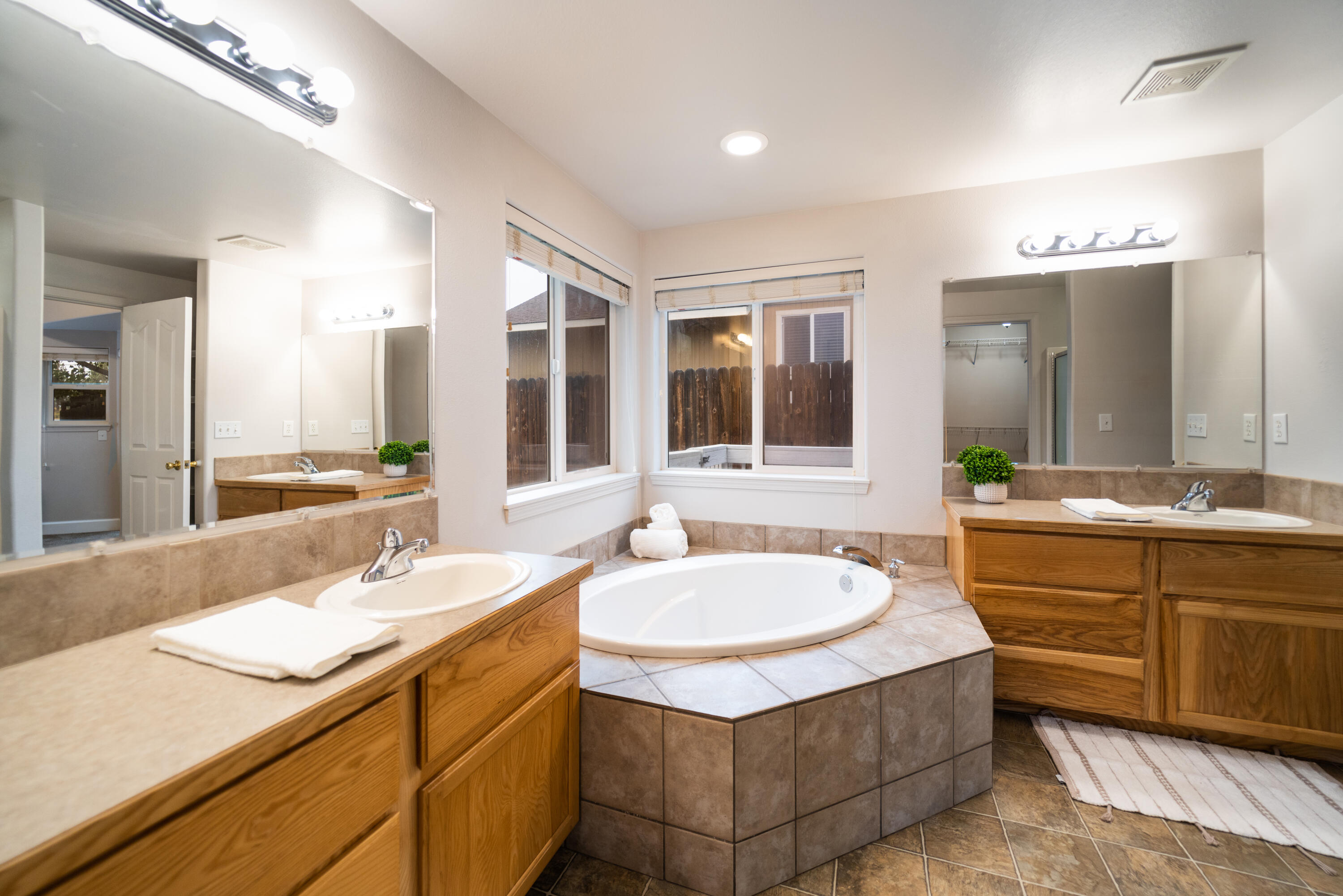 Glacier Ridge - Residential