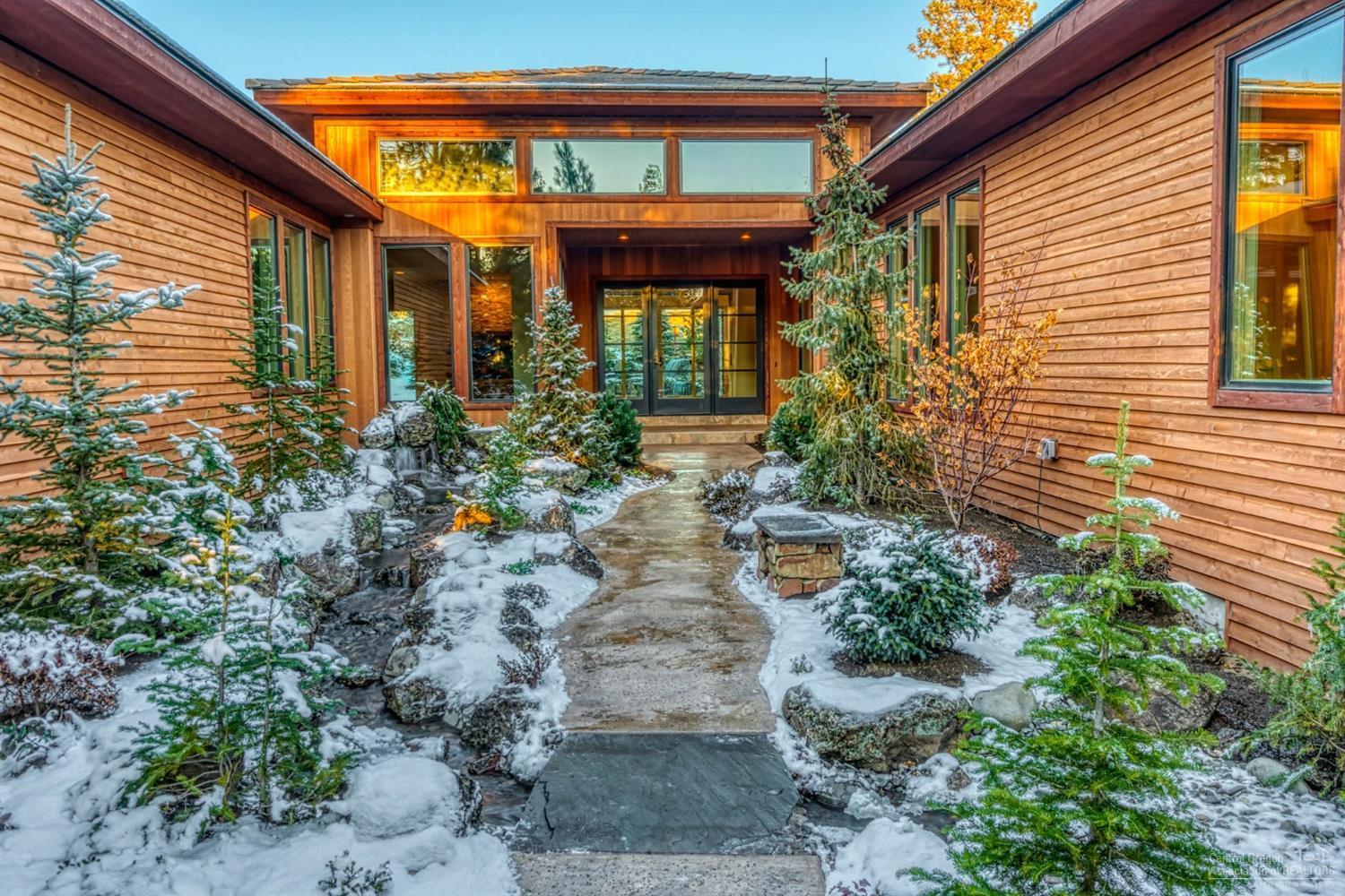 Broken Top - Residential