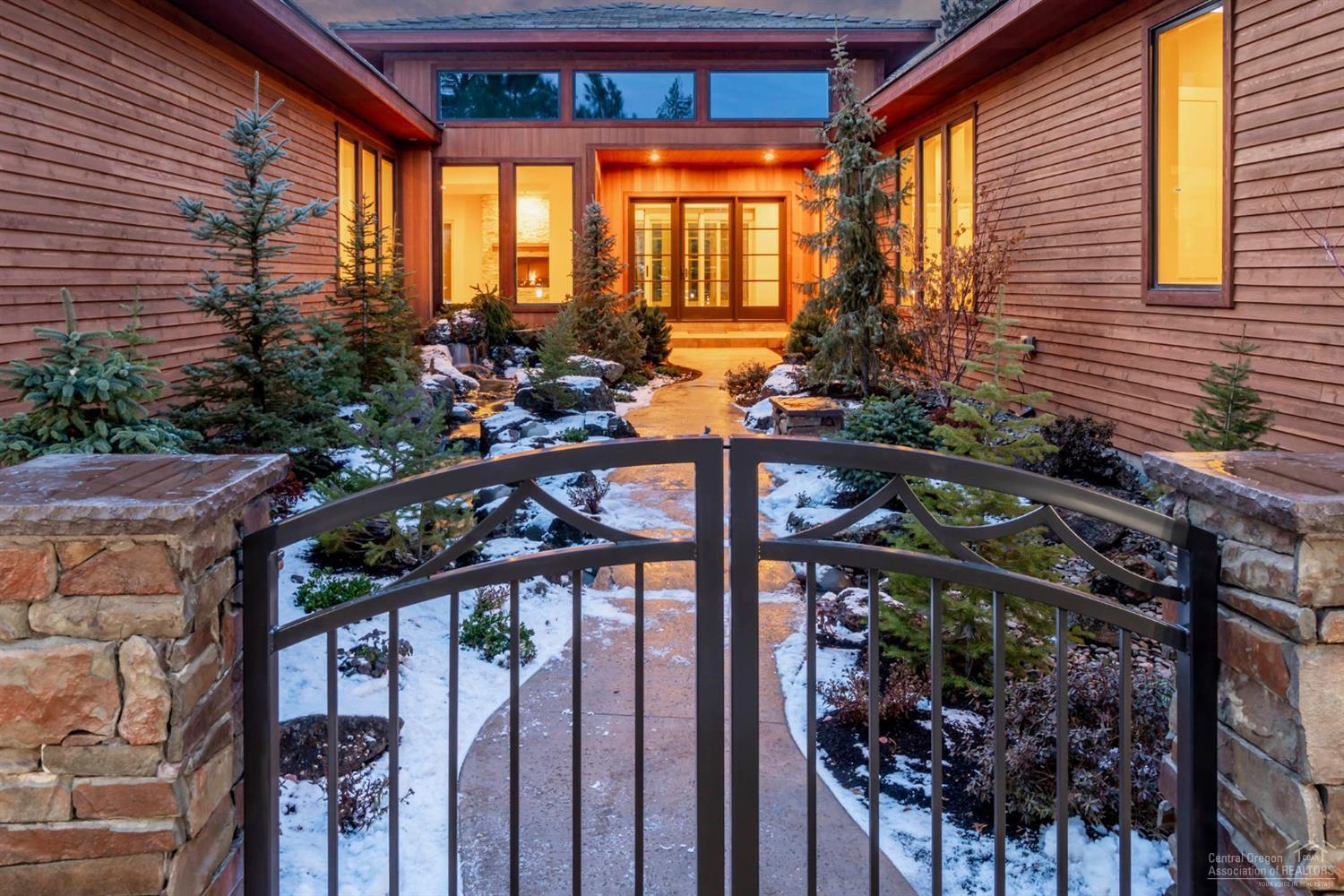 Broken Top - Residential