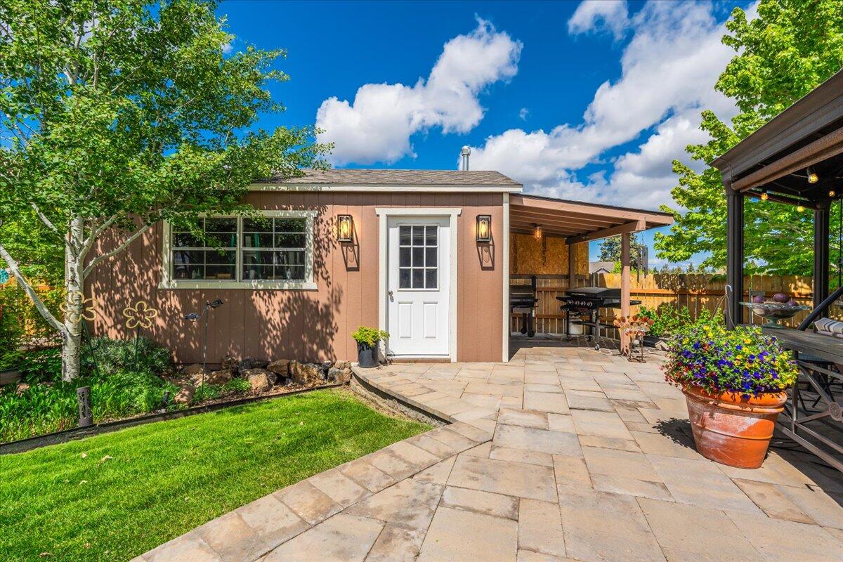 63333 Brody Lane