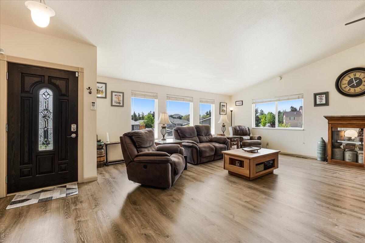 63333 Brody Lane