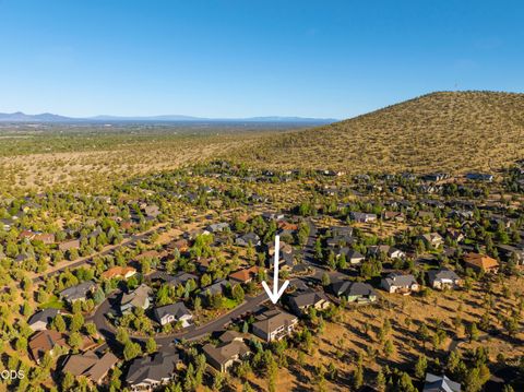 Tiny photo for 257 Highland Meadow Loop, Redmond, OR 97756 (MLS # 220223264)