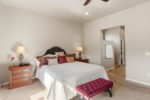 Tiny photo for 257 Highland Meadow Loop, Redmond, OR 97756 (MLS # 220223264)